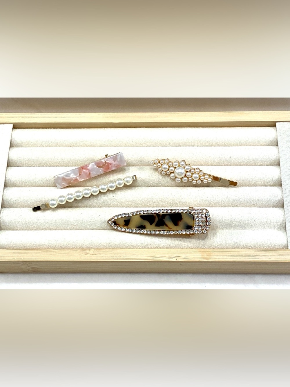 Lot of 4 Pearl Tortoiseshell Acrylic Hair Clip Set Rhinestone Bobby Pin Barrette